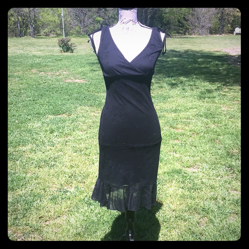 Beautiful black evening or prom dress - Picture 1 of 7